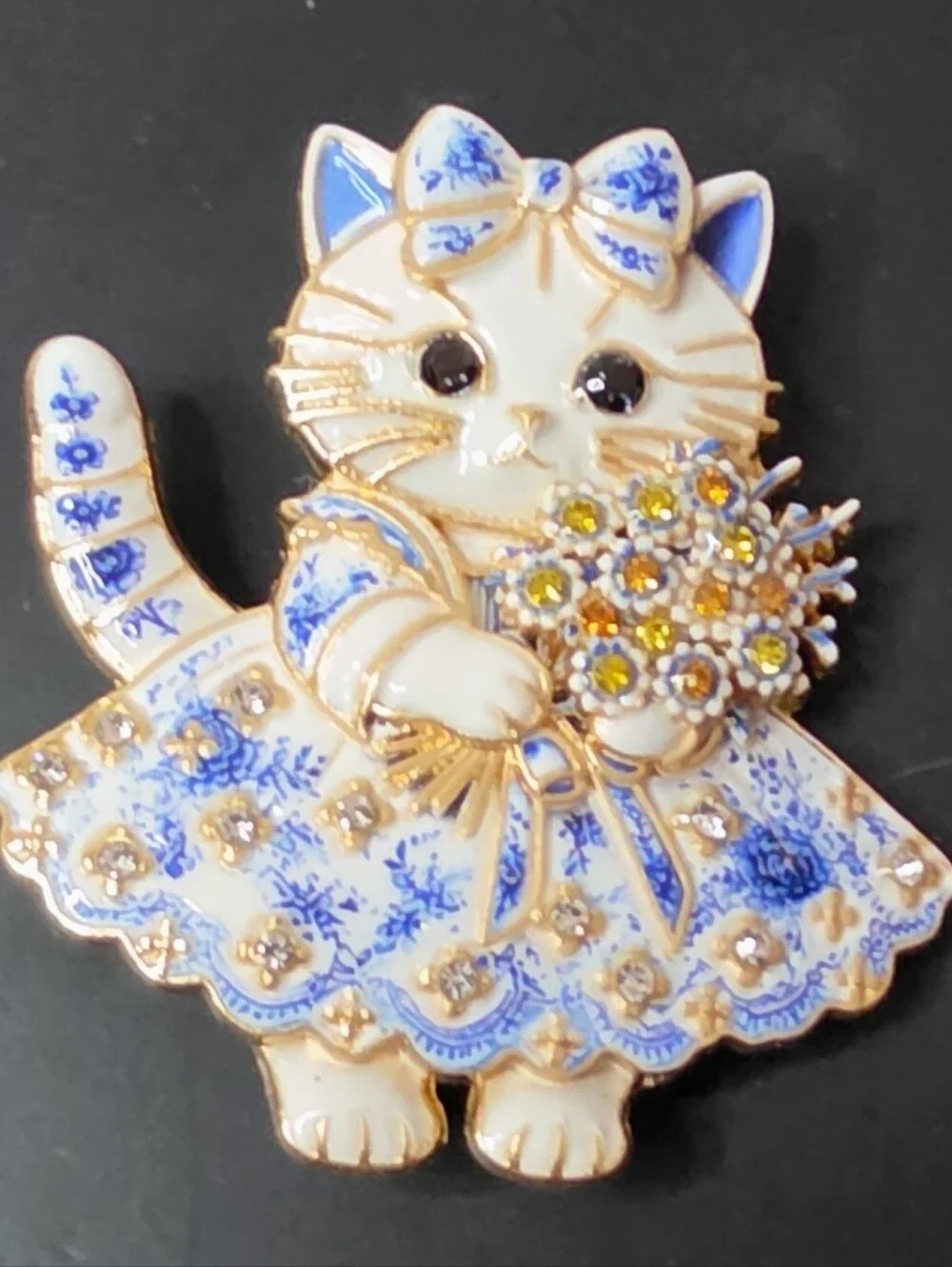 N/A charming blue